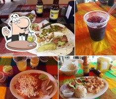 Taqueria El Viejo food