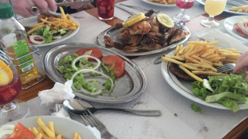 Churrasqueira Mercado de Alvor food