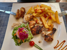 Seasons Restaurante Sports Bar food