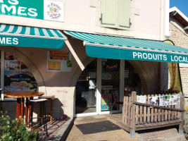 Le Panier Du Facteur Snack Petite Restauration Produits Locaux Et Artisanaux food