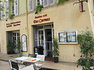 Restaurant des Carmes inside