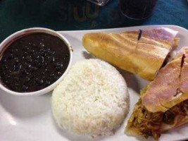 Coco's Cuban food