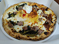 Pizzeria Anacapri Di Del Giudice Sebastiano Alessandro E Maddale Na food