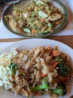 Bai Som Thai Kitchen food