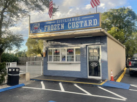 Siciliano's Frozen Custard outside