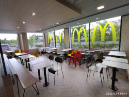 Mcdonald's inside