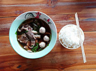 Zhen Xiang Noodle House food