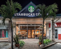 Starbucks Liguanea Plaza inside