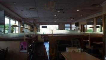 Elmer's Diner inside