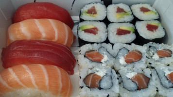 Ici Sushi Saint-Andre food