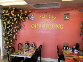 Que Huong food