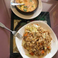 Thumra Thai Restaurant food