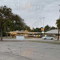 Sonic Drive-in outside