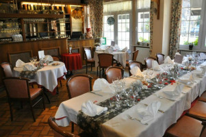 Taverne Sainte-Marguerite food