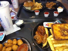 Zaxby's food