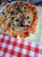 Pizza Europa food