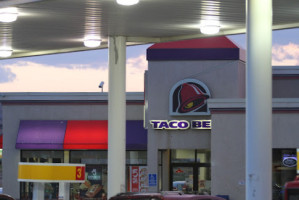 Taco Bell outside