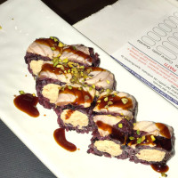 Ichi Sushi food