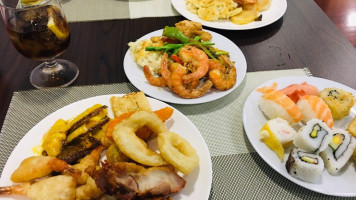 Plaza Buffet food