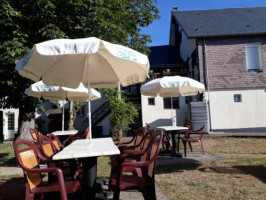 Auberge La Ferme Des Aulnettes inside