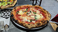 Di Pinto Pizzeria food