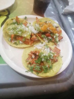 Taqueria Los Pericos food