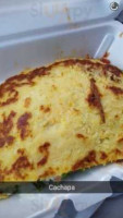 Cachapas Y Mas food