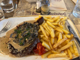 Le Grand Cafe Francais food