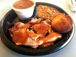 Byrons Smokehouse food