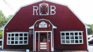 Rustic Barn Pub outside