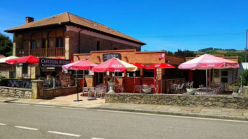 Cafeteria Avenida outside