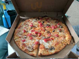 Domino's Pizza food