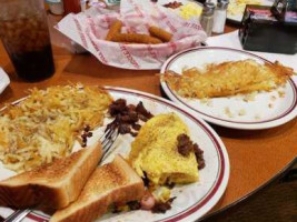 Huddle House food