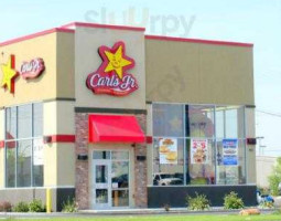 Carl's Jr. outside