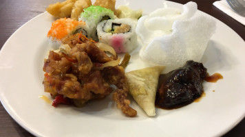 Ten Thousand World Buffet food