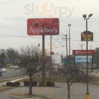 Applebee's Grill outside