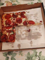 Jet's Pizza food