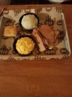 Q Smokehouse food