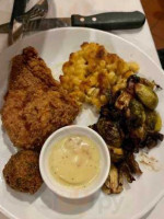 Sassafras Southern Bistro food