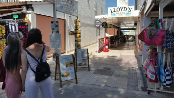 Lloyd's Fish Chips food