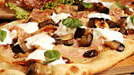 Pizzeria Italy food