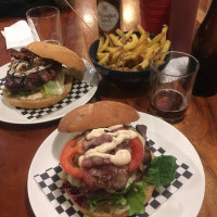 Bro Burgers Y Bocatas Argentinos food