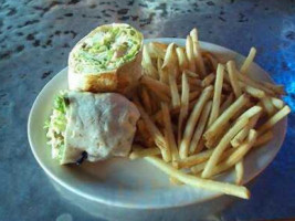 Morty's Tap Grille food