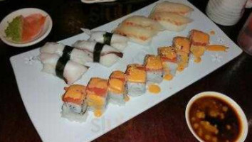 Yoi Tomo Sushi LLC food