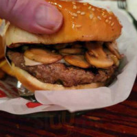 Red Robin Gourmet Burgers And Brews food