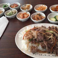 Sisters Korean Resturant food