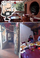 Familiar La Cueva Del Tatik. food