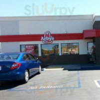 Arby's outside