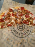 Pieology Pizzeria food