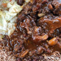 Curly's Caribbean food